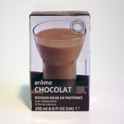 UHT Kakaový nápoj tetra pack s brčkem