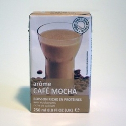 UHT Ledová káva Mocca tetra pack s brčkem